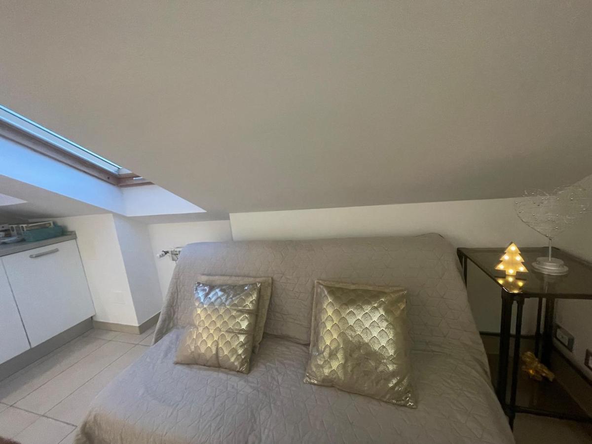 Sabrina Maison Chic Dolce Nido Sul Mare San Bartolomeo Al Mare Zewnętrze zdjęcie